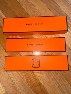 Apple Orange Watch Hermès Packaging Set